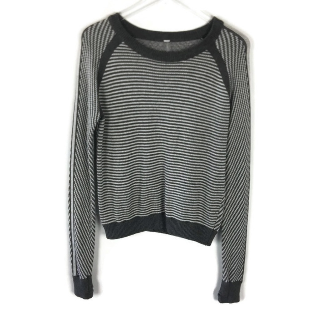 Lululemon | Devi Crew Sweater Heather Gray EUC